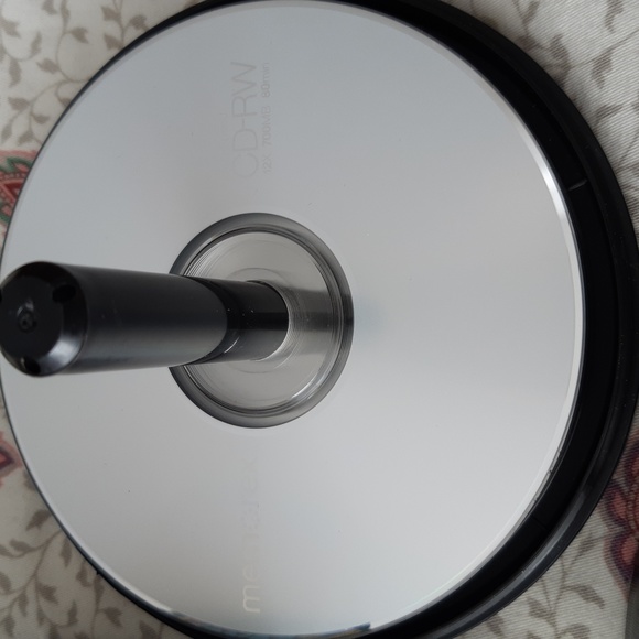 Memorex Bundle CD R, CD RW, DVD R and CD/DVD Sleeves - Picture 2 of 5